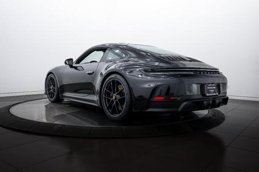 2026 Porsche 911 Carrera GTS