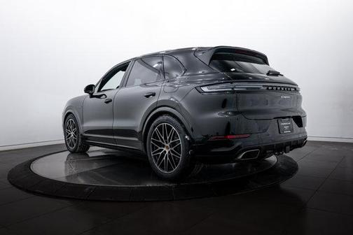 2026 Porsche Cayenne AWD