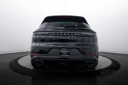 2026 Porsche Cayenne AWD