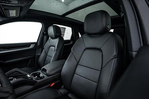 2025 Porsche Cayenne