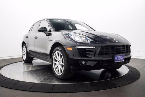 Photo 3 of 22 of 2018 Porsche Macan Base