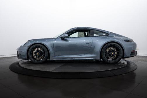 2026 Porsche 911 Carrera GTS
