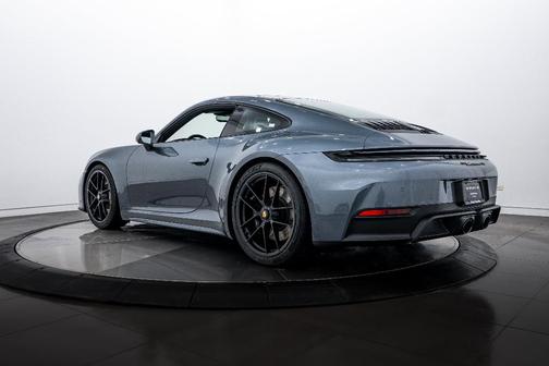 2026 Porsche 911 Carrera GTS