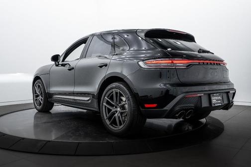 2025 Porsche Macan T