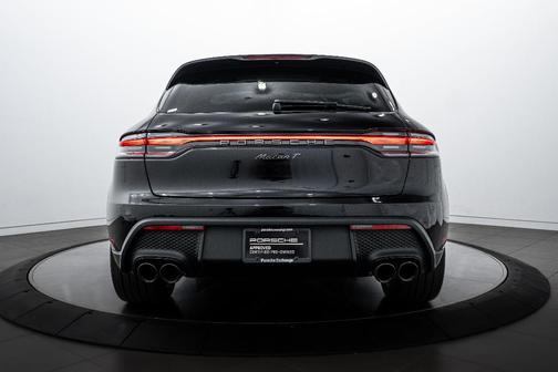 2025 Porsche Macan T