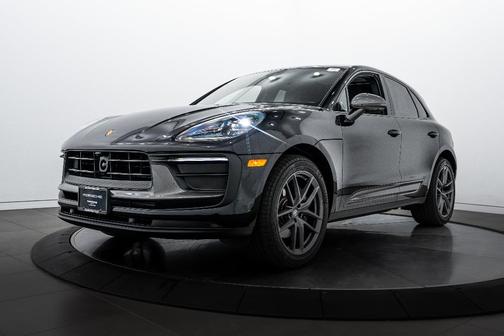 2025 Porsche Macan T