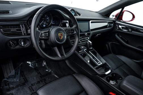2024 Porsche Macan