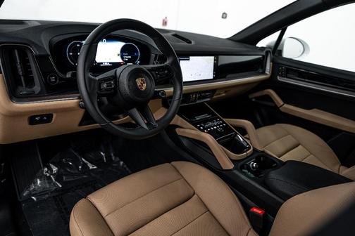 2025 Porsche Cayenne 