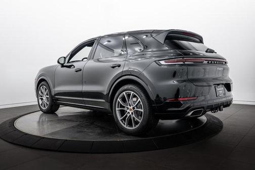 Black Metallic 2026 Porsche Cayenne Base