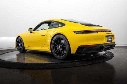 2023 Porsche 911 Carrera GTS