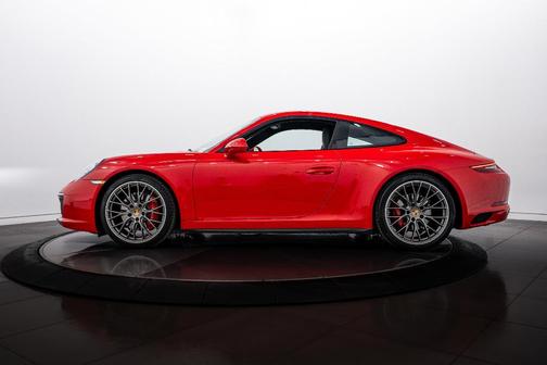 2019 Porsche 911 Carrera 4S