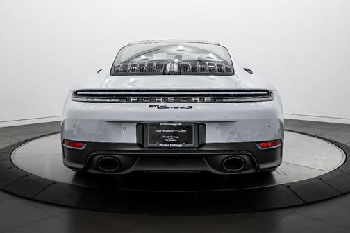 2026 Porsche 911 Carrera S