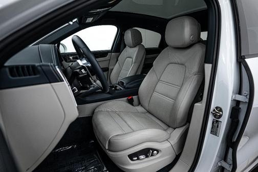 2021 Porsche Cayenne AWD