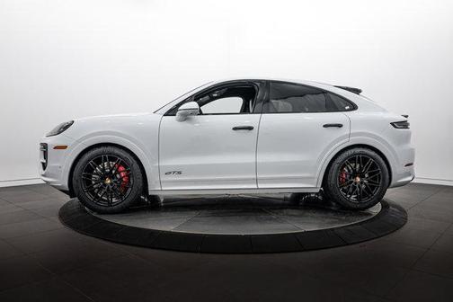 Carrara White Metallic 2026 Porsche Cayenne GTS