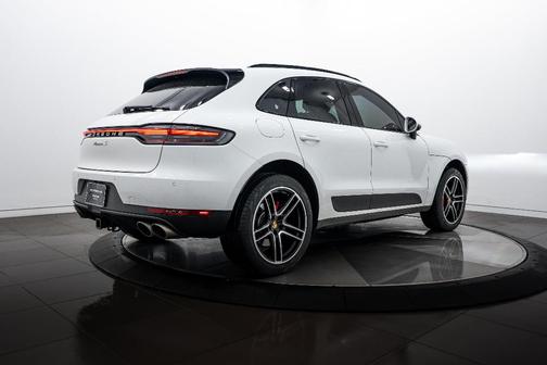 2021 Porsche Macan S