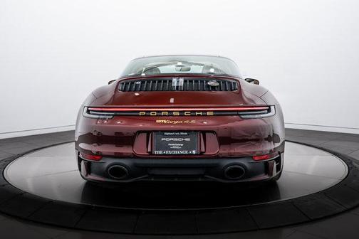 2021 Porsche 911 DESIGN EDITION