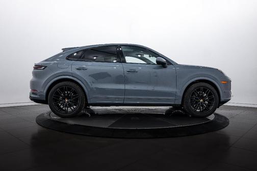 2025 Porsche Cayenne Cayenne