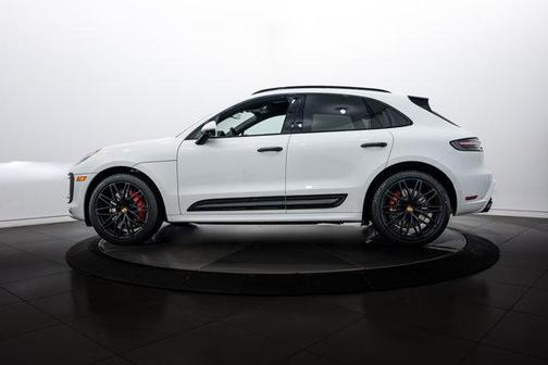 2026 Porsche Macan GTS