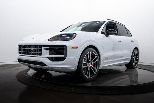 2026 Porsche Cayenne GTS