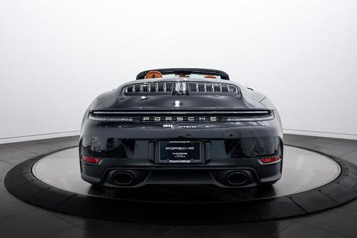 2026 Porsche 911 Carrera