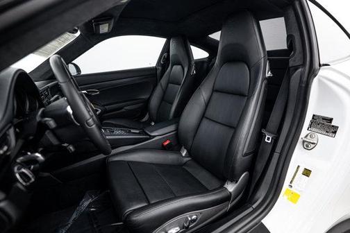 2015 Porsche 911 Carrera GTS