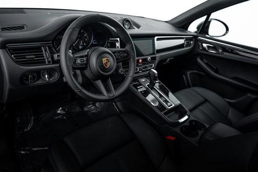 Volcano Grey Metallic 2026 Porsche Macan Base