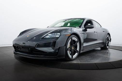 2025 Porsche Taycan Turbo