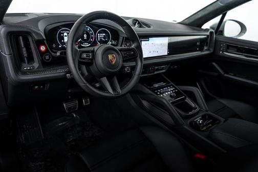 2026 Porsche Cayenne GTS