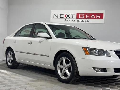 Powder White Pearl 2008 Hyundai SONATA SE