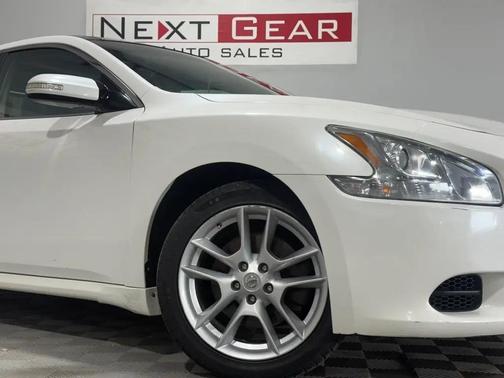 Winter Frost Pearl 2009 Nissan Maxima 3.5 S