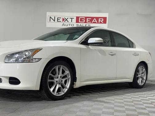 Winter Frost Pearl 2009 Nissan Maxima 3.5 S