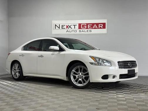 Winter Frost Pearl 2009 Nissan Maxima 3.5 S
