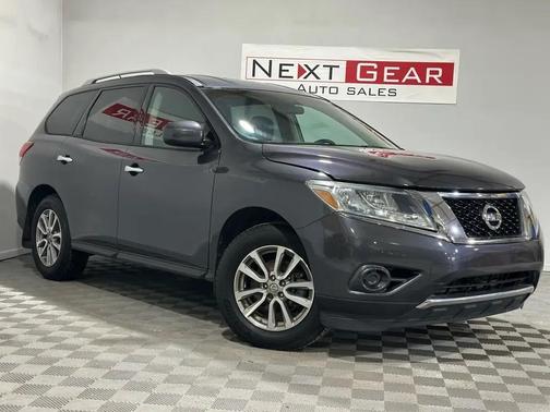 2013 Nissan Pathfinder SV