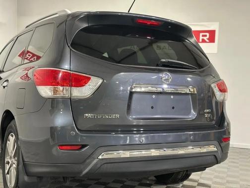 2013 Nissan Pathfinder SV