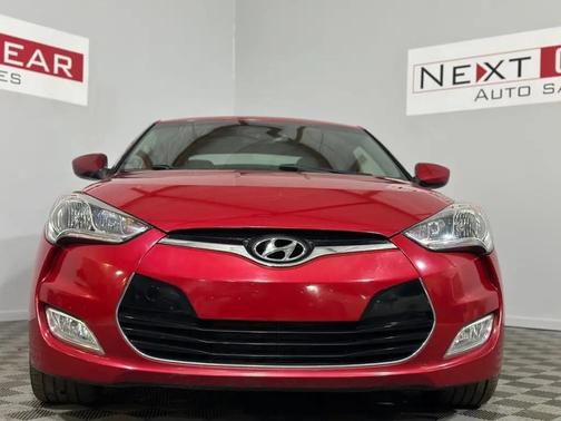2013 Hyundai Veloster Base