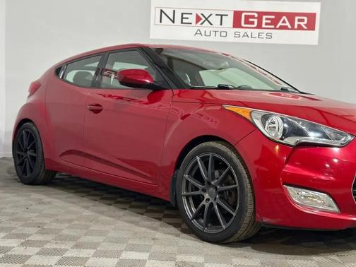 2013 Hyundai Veloster Base
