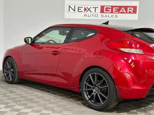 2013 Hyundai Veloster Base
