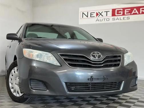 Magnetic Gray Metallic 2010 Toyota Camry SE