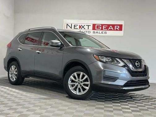 Gun Metallic 2017 Nissan Rogue SV