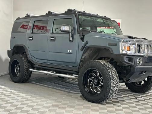 GREEN 2006 Hummer H2 Base