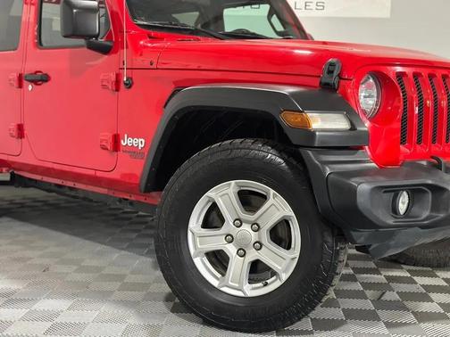 Firecracker Red Clearcoat 2019 Jeep Wrangler Unlimited Sport