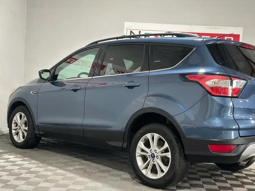 Blue Metallic 2018 Ford Escape SE