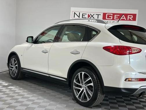 2017 INFINITI QX50 Base