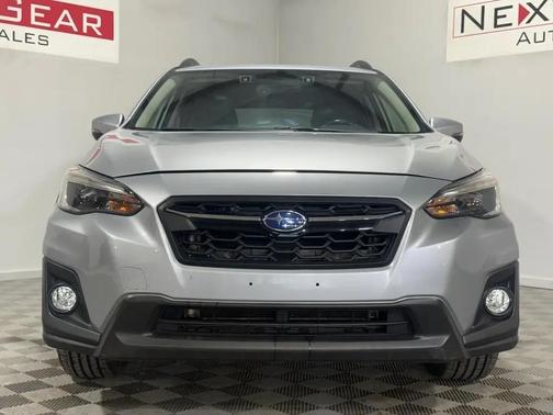 Ice Silver Metallic 2018 Subaru Crosstrek 2.0i Limited