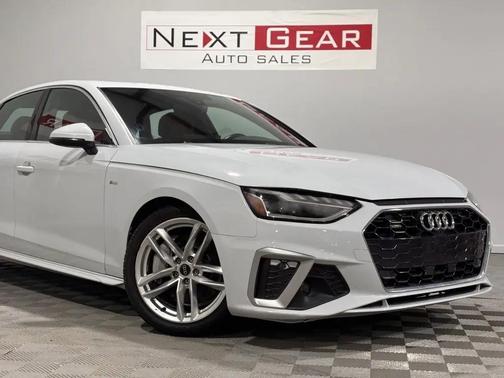 2022 Audi A4 45 S line Premium Plus
