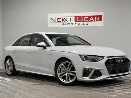 2022 Audi A4 45 S line Premium Plus