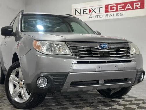 SILVER 2010 Subaru Forester 2.5 X Limited