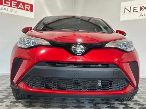 2021 Toyota C-HR XLE