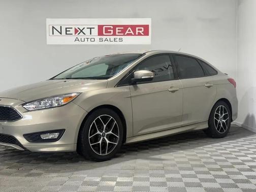 Blue Candy Metallic Tinted Clearcoat 2015 Ford Focus SE