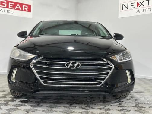 Phantom Black 2018 Hyundai ELANTRA SE